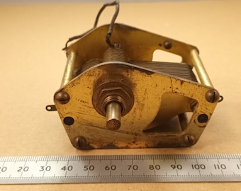 Variable Radio Tuning Capacitor 575pF Single Gang Brass Polar