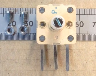 Variable Capacitor Long Shaft 65 + 145pF With Mounting Screws