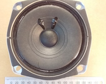 Round Loudspeaker 4 Watt 8 Ohm 120 x 120mm Replacement Car Radio Speaker